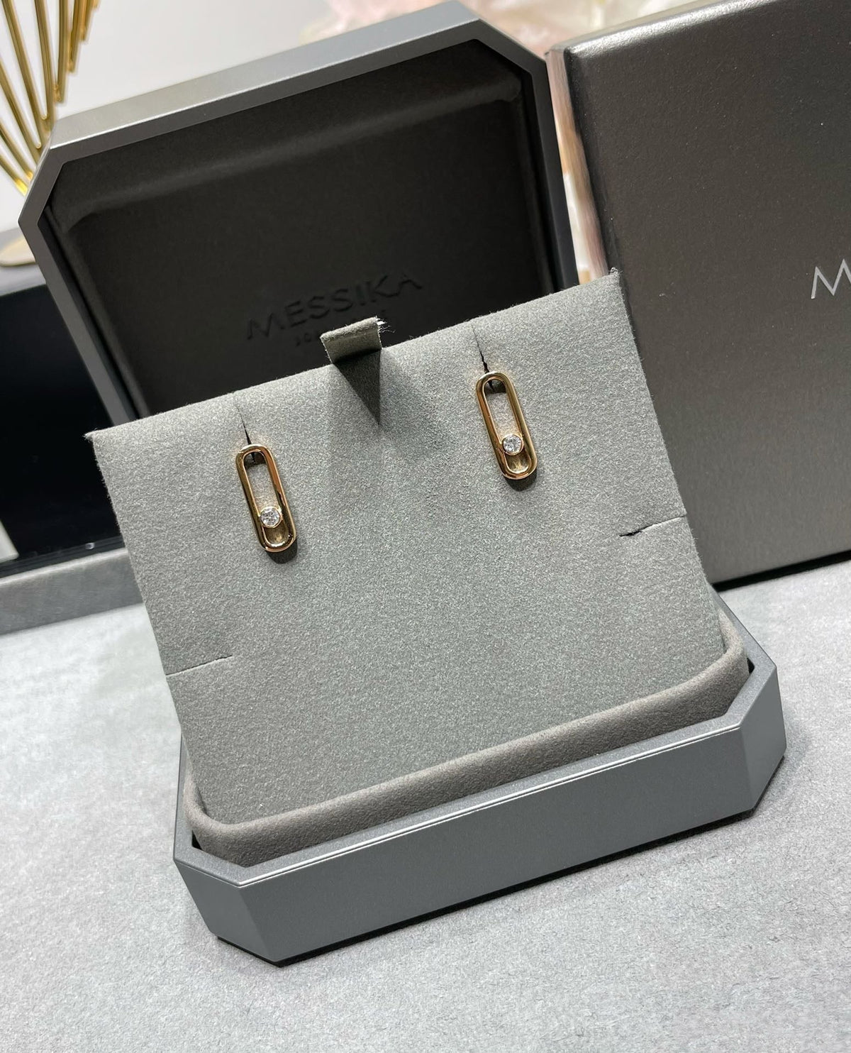 [⭐Spark]MOVE UNO SMALL 1 DIAMOND EARRINGS