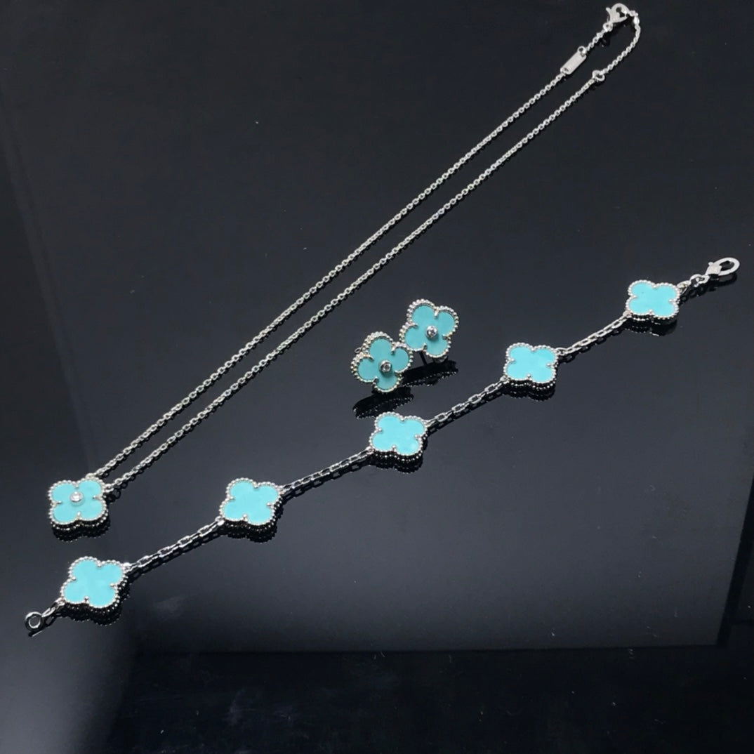[⭐Spark]CLOVER 1 DIAMOND BLUE SKY SILVER EARRINGS