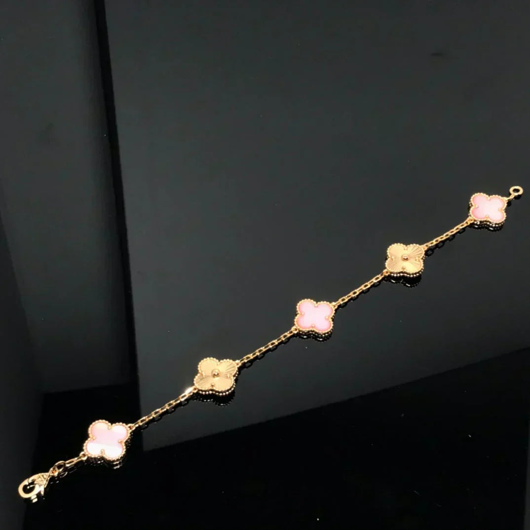 [⭐Spark] CLOVER 5 MOTIFS  PINK MOP BRACELET COLLECTION