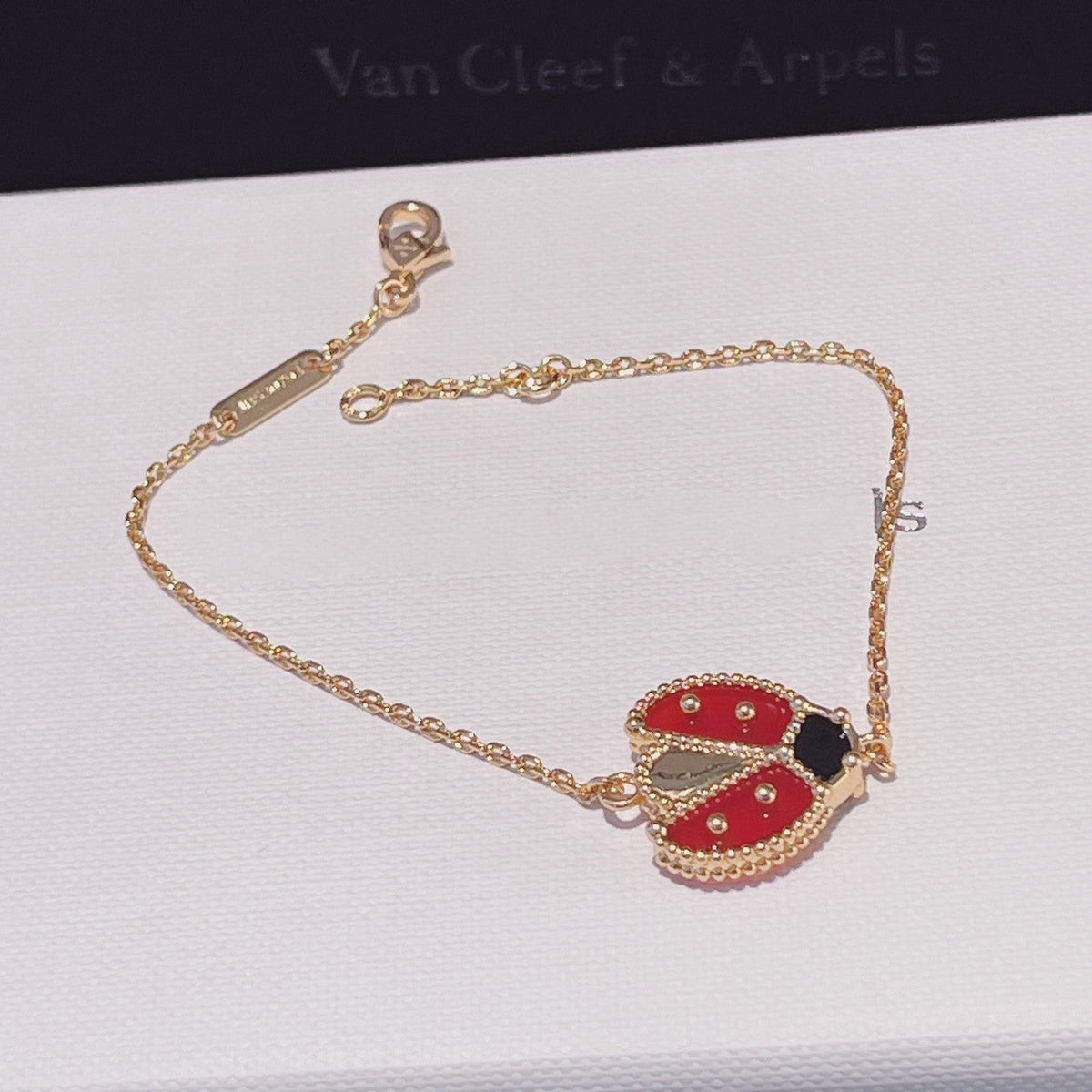 [⭐Spark]LUCKY SPRING 1 MOTIF PINK GOLD BRACELET