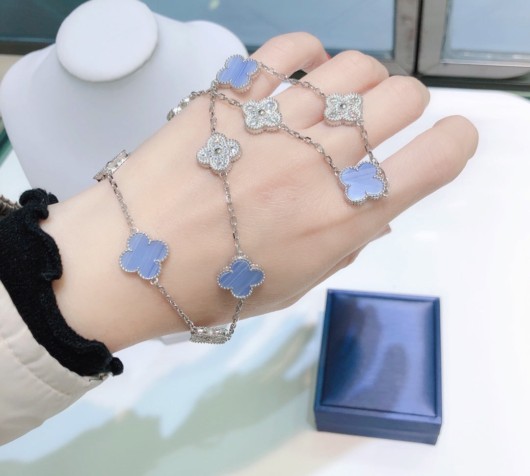 [⭐Spark]CLOVER 10 MOTIFS CHALCEDONY DIAMONDS SILVER NECKLACE