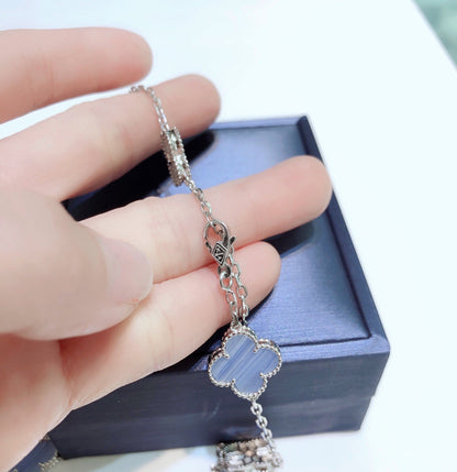 [⭐Spark]CLOVER 10 MOTIFS CHALCEDONY DIAMONDS SILVER NECKLACE