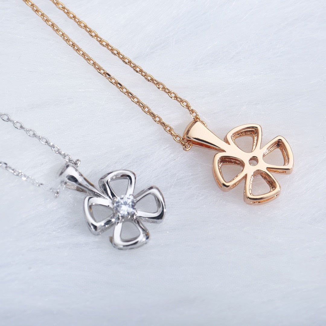 [⭐Spark]FIOREVER NECKLACE DIAMOND CENTER