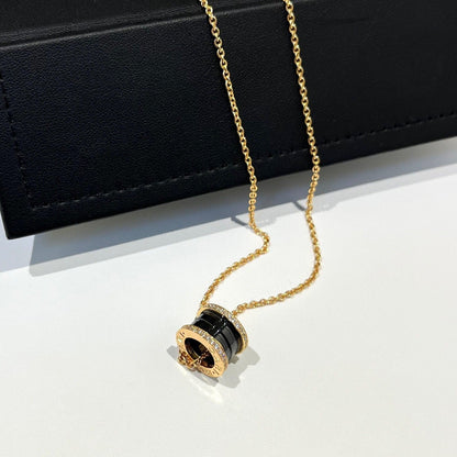 [⭐Spark]ZERO 1 BLACK CERAMIC DIAMOND PINK GOLD NECKLACE