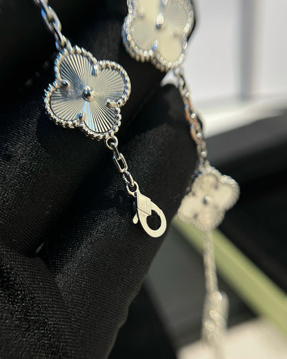 [⭐Spark] CLOVER 5 MOTIF LASER BRACELET COLLECTION